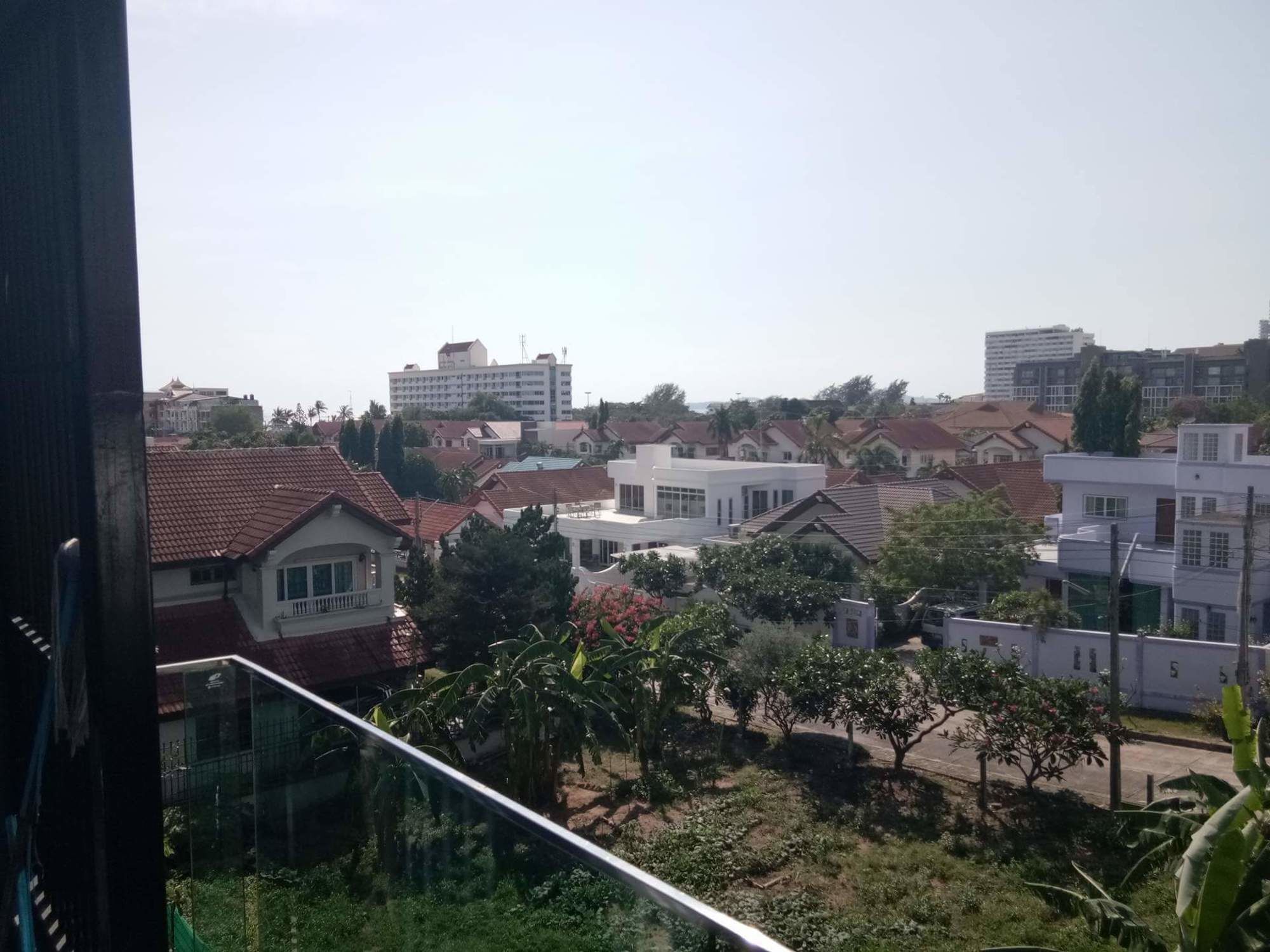 Acqua Condominium Pattaya Buitenkant foto